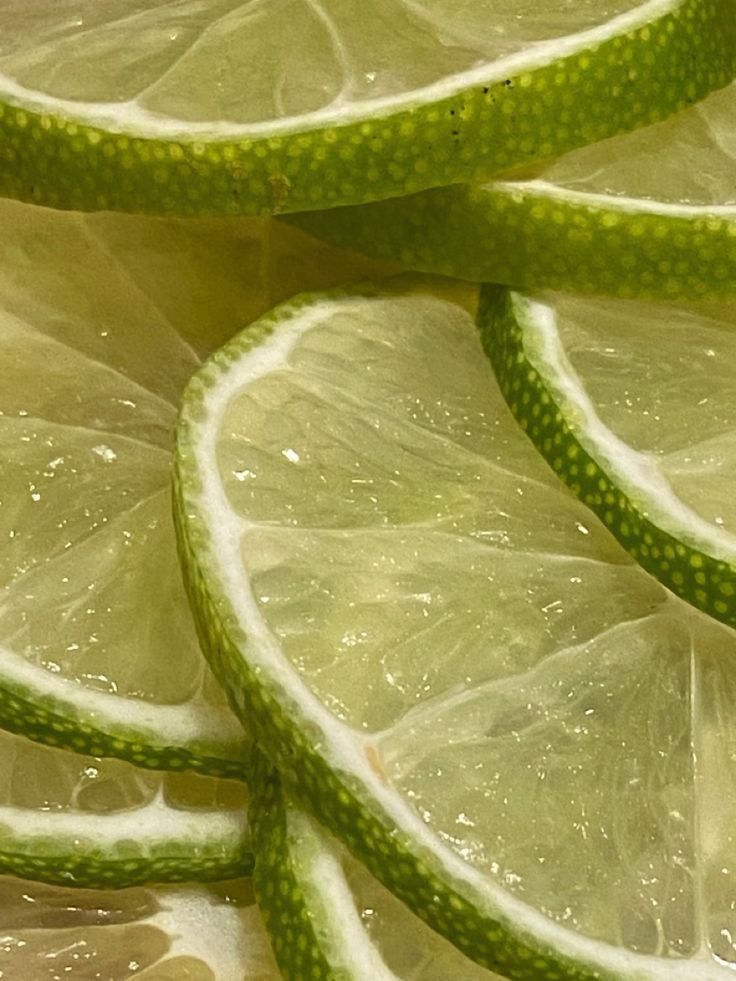 The Best Anti-Inflammatory Foods for Clearer Skin in 2026