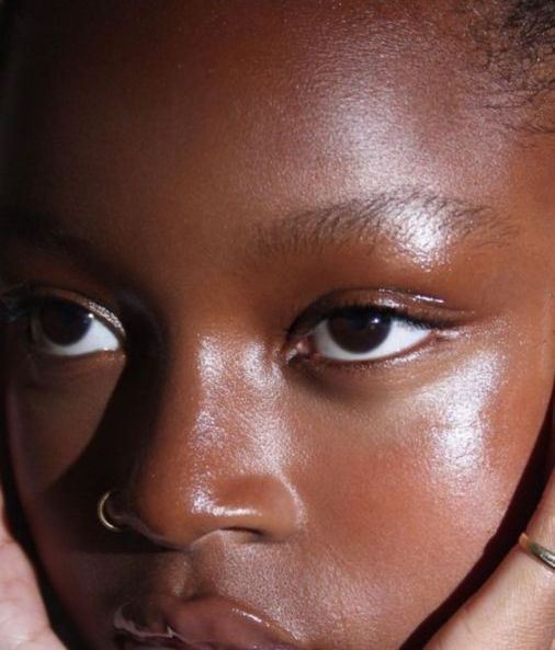 The Best Heat-Proof Concealers for Deeper Skin Tones