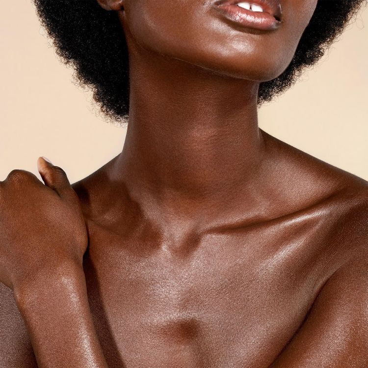 The Best Body Shimmer for Deeper Skin Tones